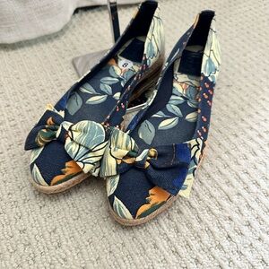 TORY BIRCH Floral Bow Espadrille Flats